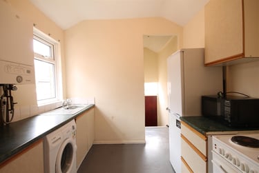 3 bed flat, Hazelwood Avenue, Jesmond, Newcastle, NE23HU - Image 2